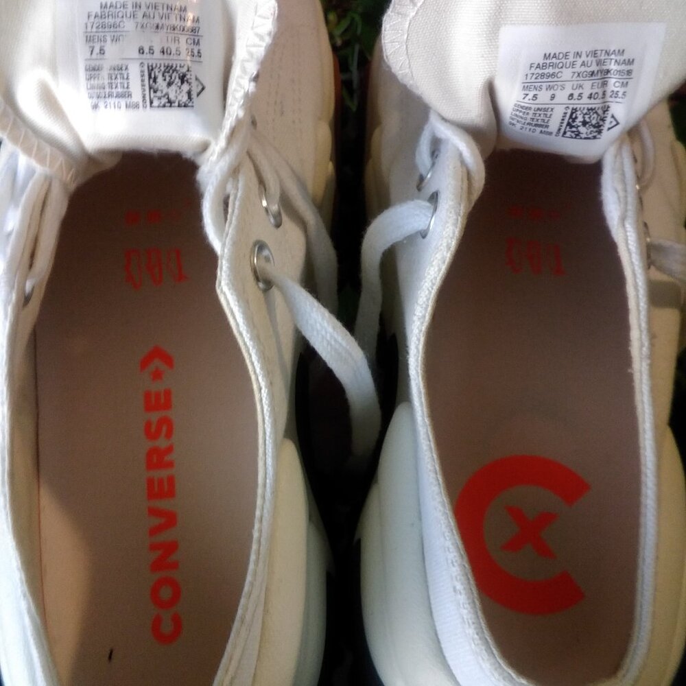 Converse Run Star Motion Women's size 9/Men's size 7.5 white low top - Picture 6 of 14